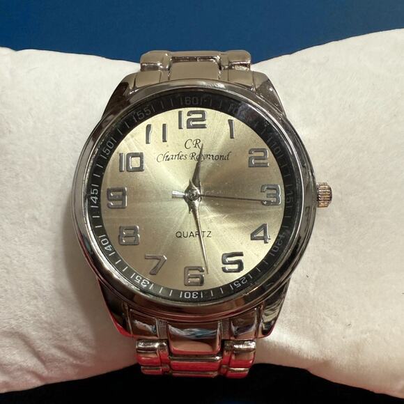 Charles Raymond Quartz V0998G Faceted Glass Watch 8.5" SS Band 38.9mm - Picture 1 of 6